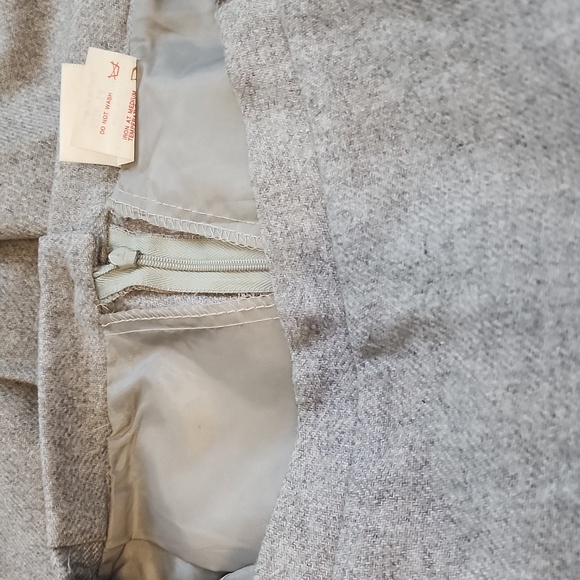 Vintage size 14 light gray wool blend a line skirt - Picture 9 of 10